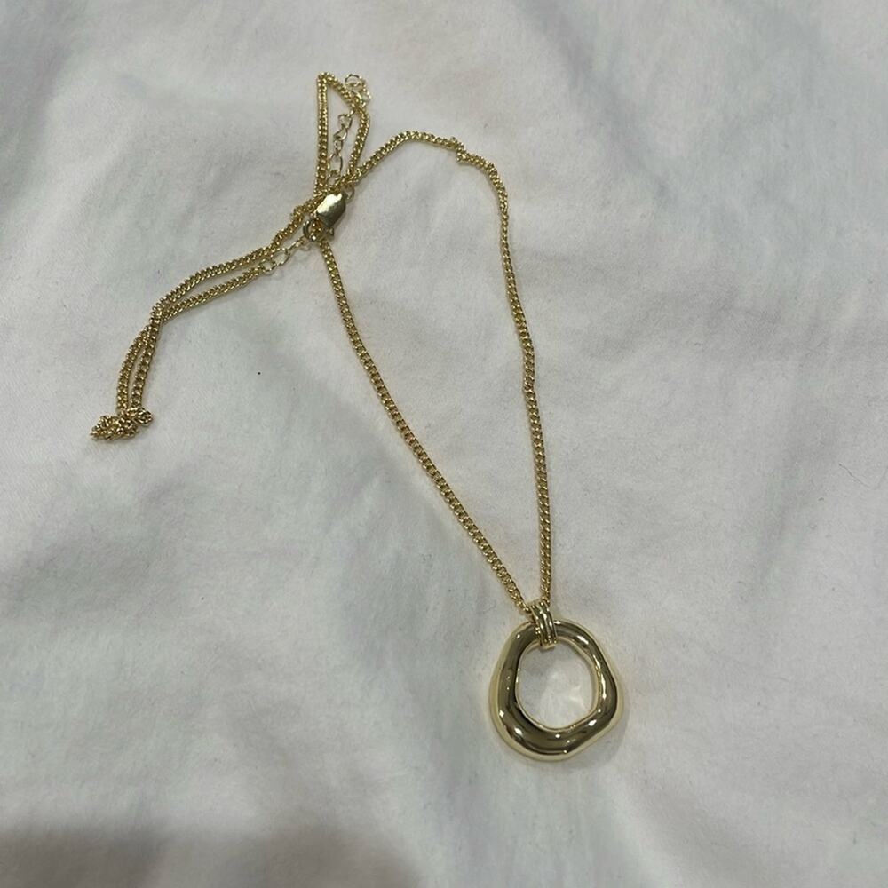 Gold Necklace Irregular Oval